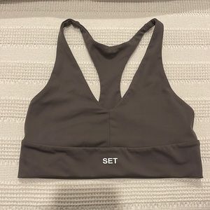 New SETACTIVE luxform racer V sports bra in gray size medium